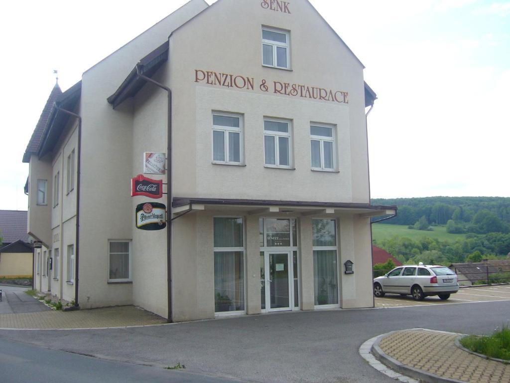 Penzion Senk Pardubice Dış mekan fotoğraf